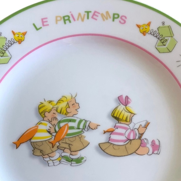 Guy Degrenne The Triplets Spring Porcelain Plate Children - Picture 2 of 6
